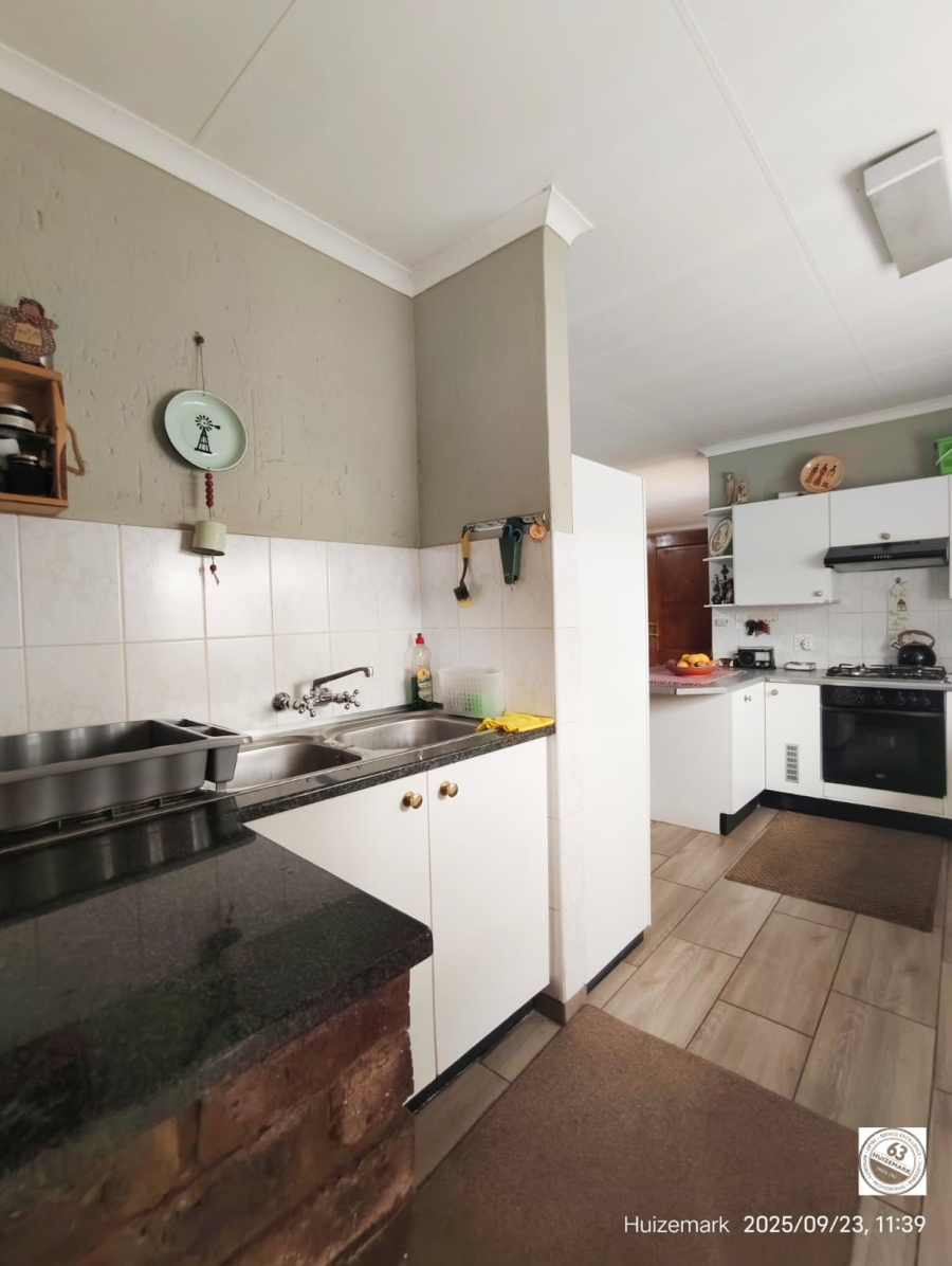 3 Bedroom Property for Sale in Vaalpark Free State